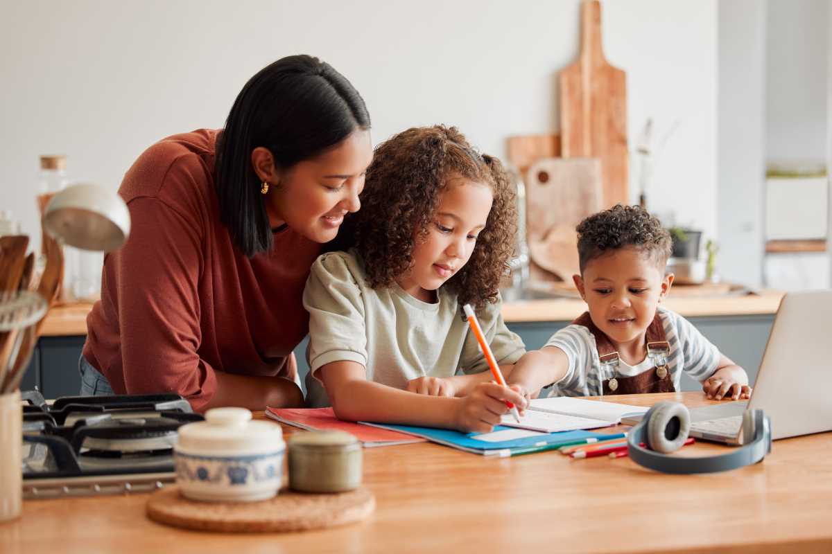 Unlocking the Power of Family Creativity: Tips and Tricks